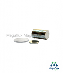 Lingkaran 12 mm x 2 mm, Neodymium Magnet, Hiqh Quality. 